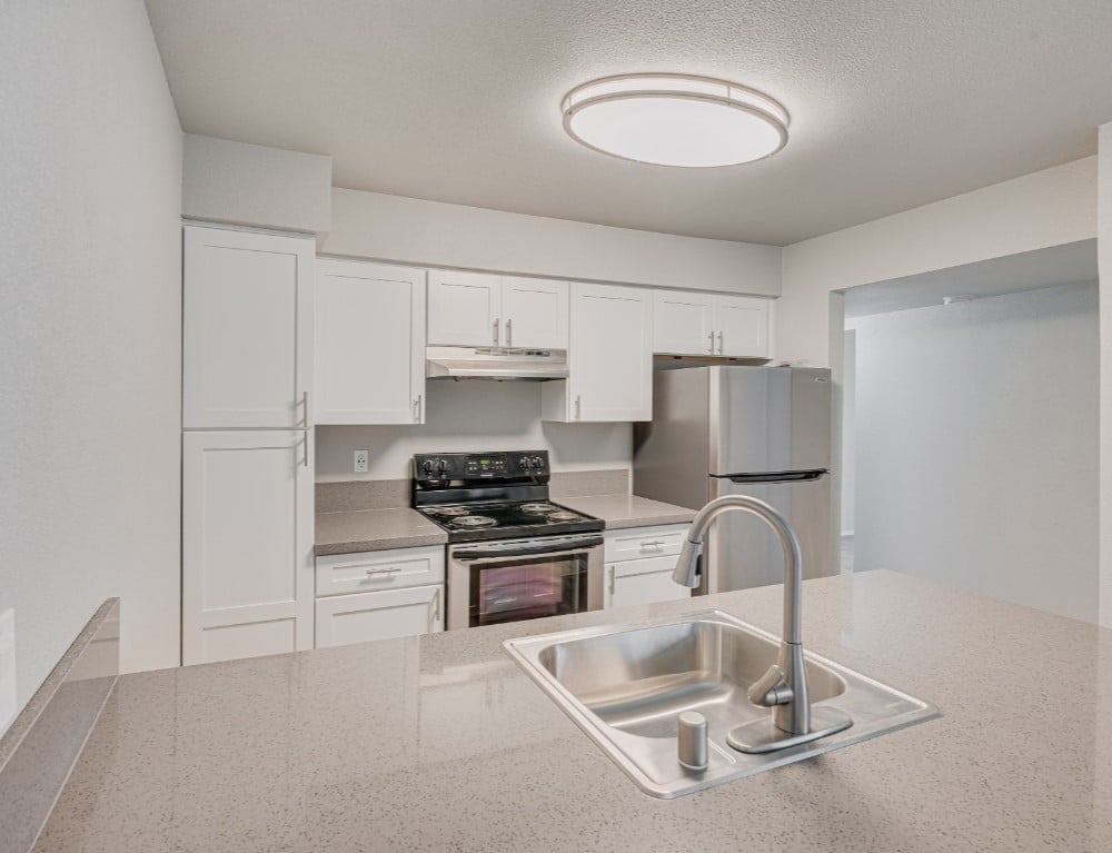 2300 West 2 of 12